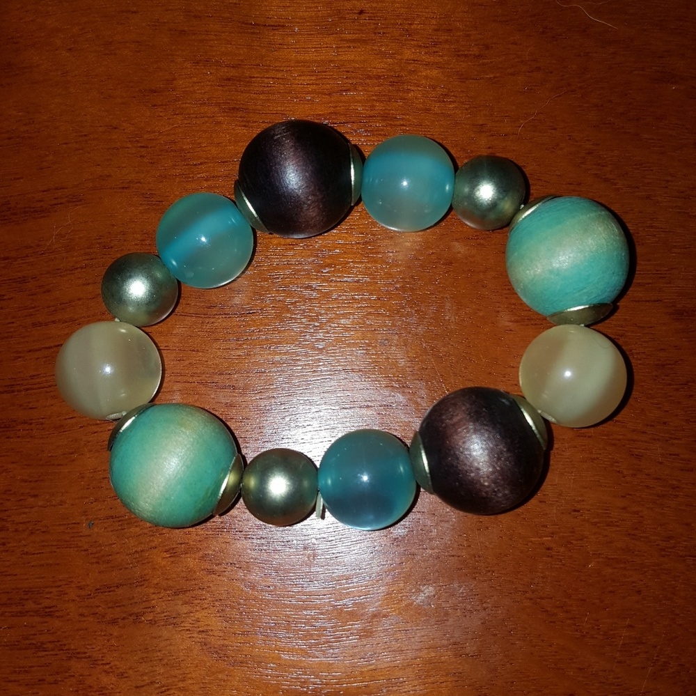 Beaded bracelet